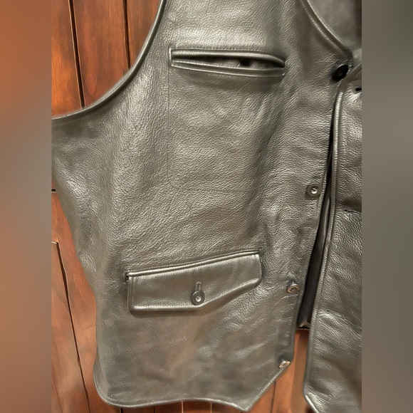 Harley Davidson genuine leather vest - Picture 3 of 8
